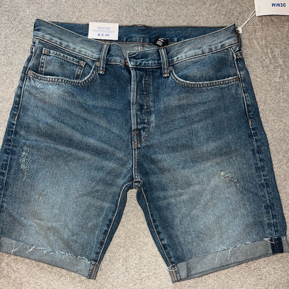 Brand new H&M denim short men’s size 34